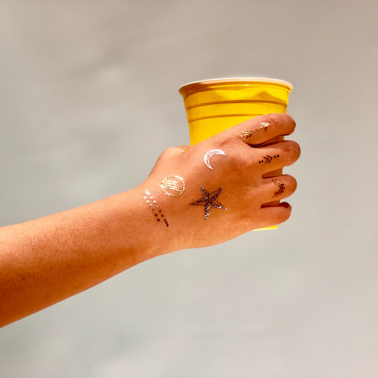 Star & Moon Tattoos in Gold/Silver | Small icon pictograms, 3 sets of 7 temporary tattoos