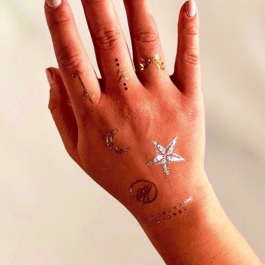 Star & Moon Tattoos in Gold/Silver | Small icon pictograms, 3 sets of 7 temporary tattoos