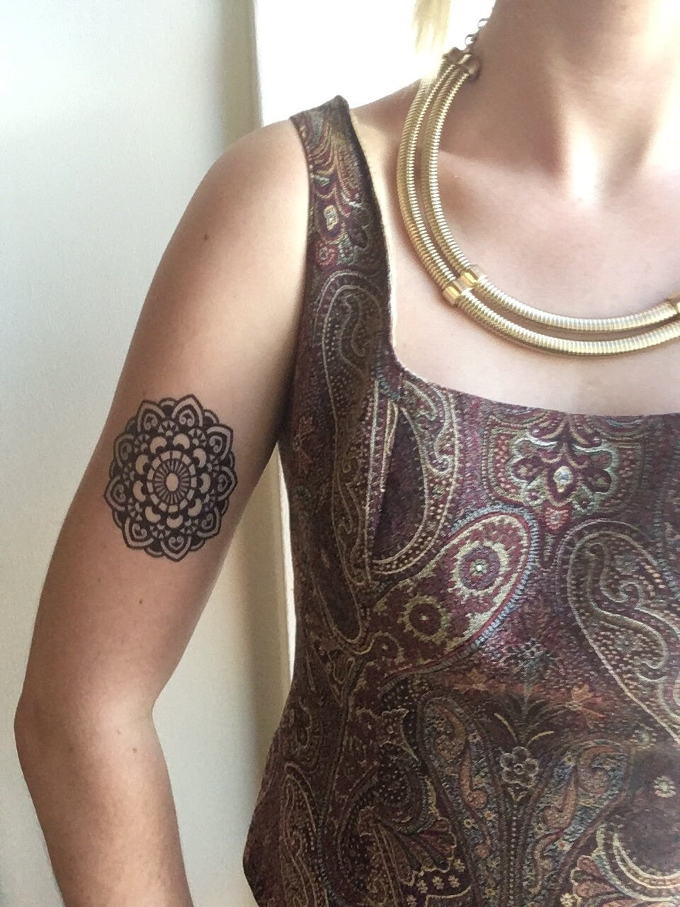 Circular Flow Mandala Tattoo | Black spiritual prahna flower design, set of 3 temporary tattoos