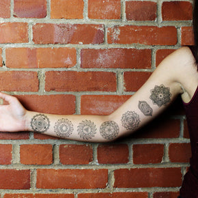 Black Chakras Tattoo | Spiritual healing, 2 sets of 7 temporary tattoos